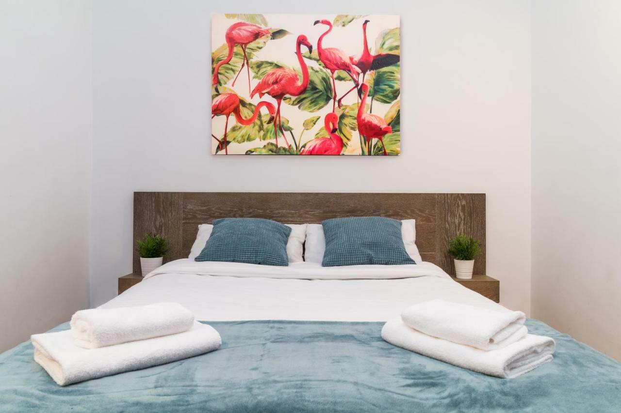 Pyr Select Plaza Mayor II Y III Apartment Madrid Bagian luar foto